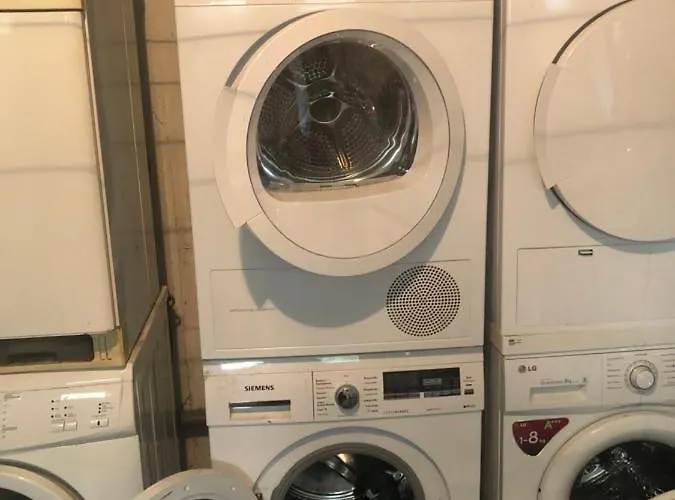 Bonn: Rhein Und Zentrum Vor Der Tuere Appartamento Bonn